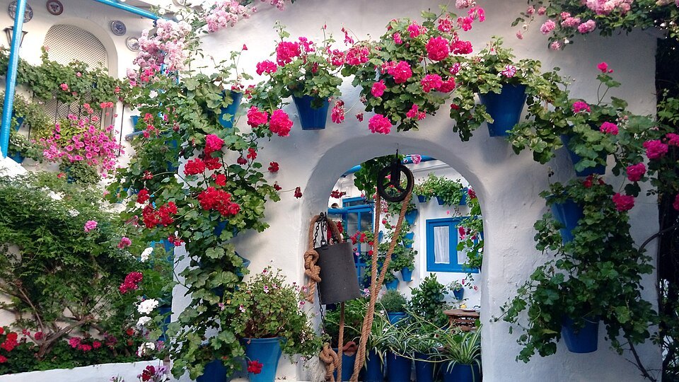 The Patios of San Basilio