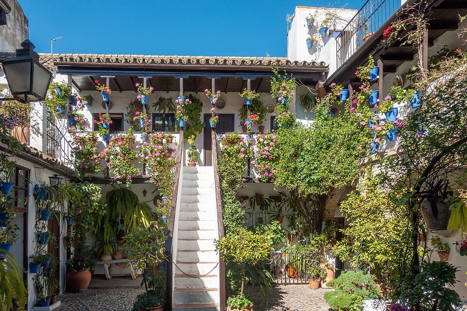 The Patios of San Basilio